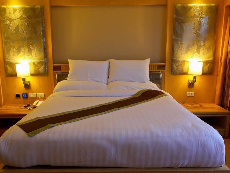 Kitlada Hotel Udonthani Eksteriør bilde
