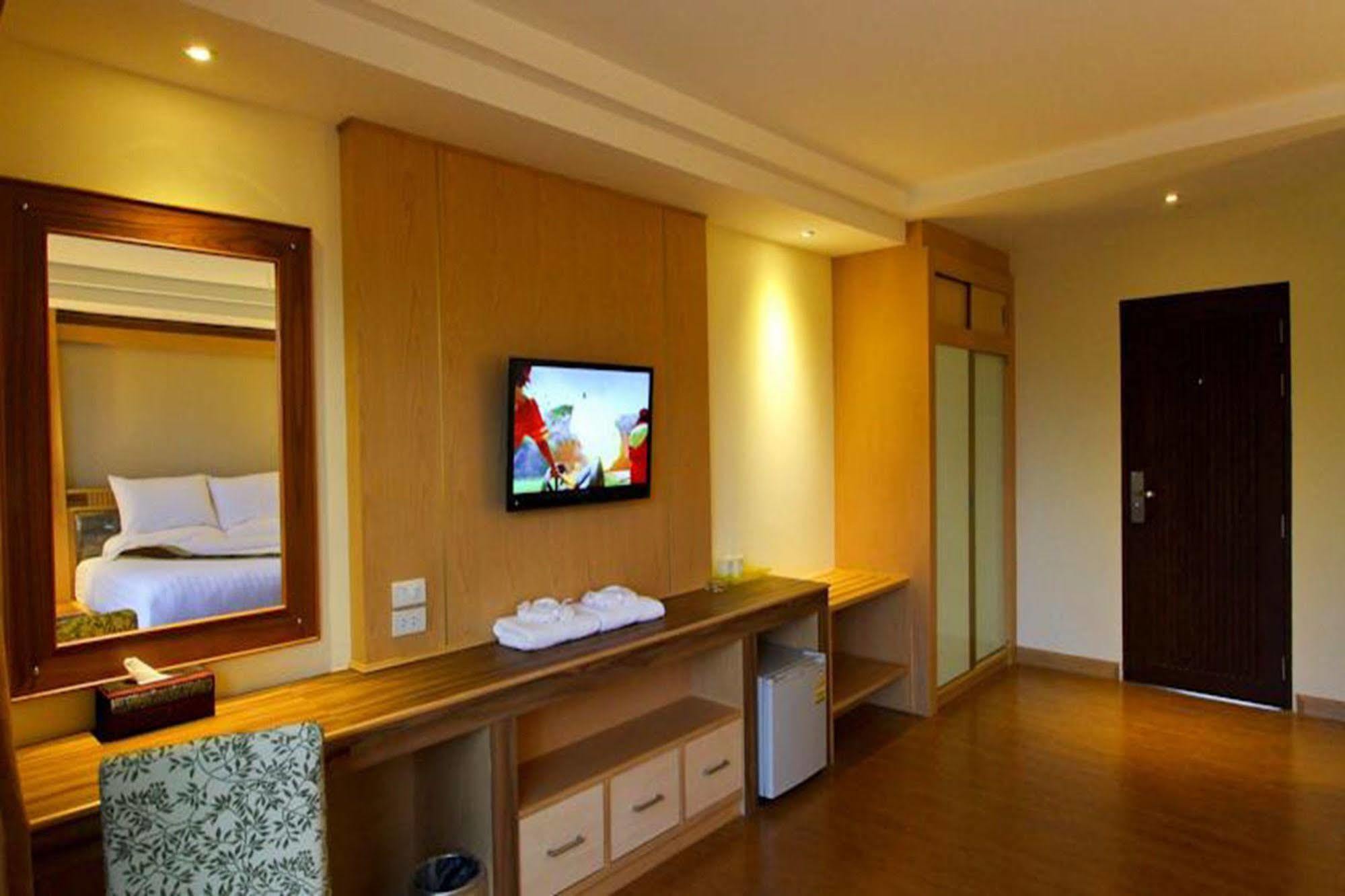 Kitlada Hotel Udonthani Eksteriør bilde