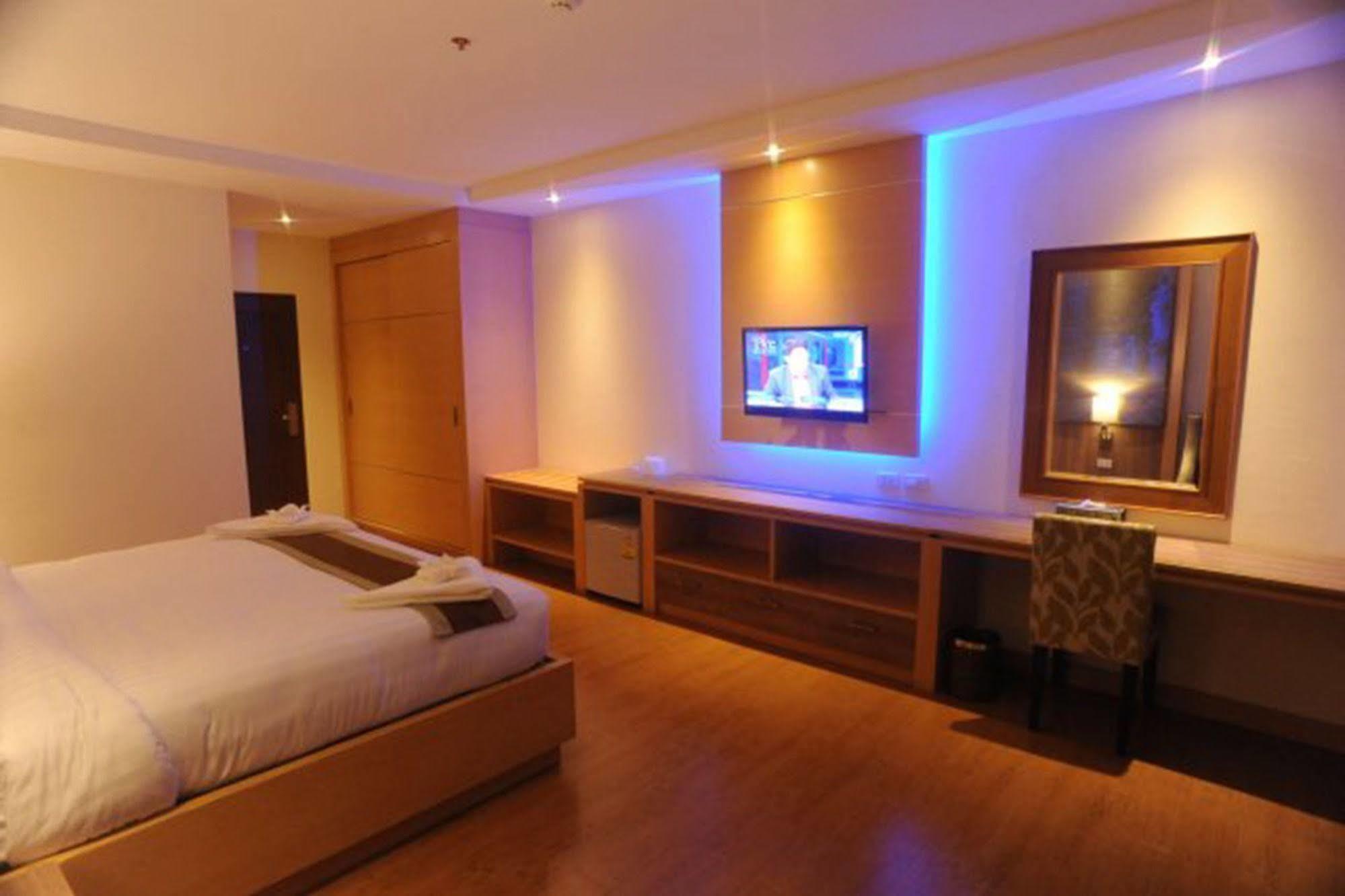 Kitlada Hotel Udonthani Eksteriør bilde