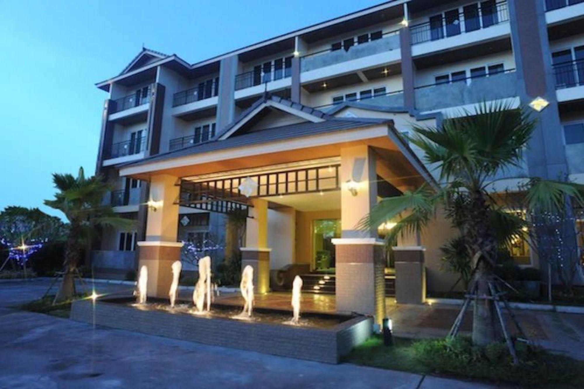Kitlada Hotel Udonthani Eksteriør bilde